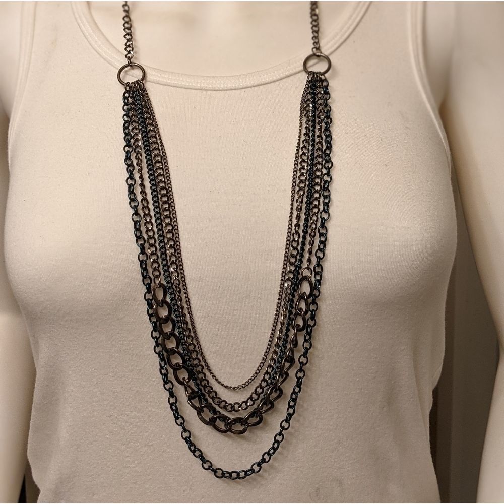 Vintage 5 layer black & irredecant multi link chain necklace